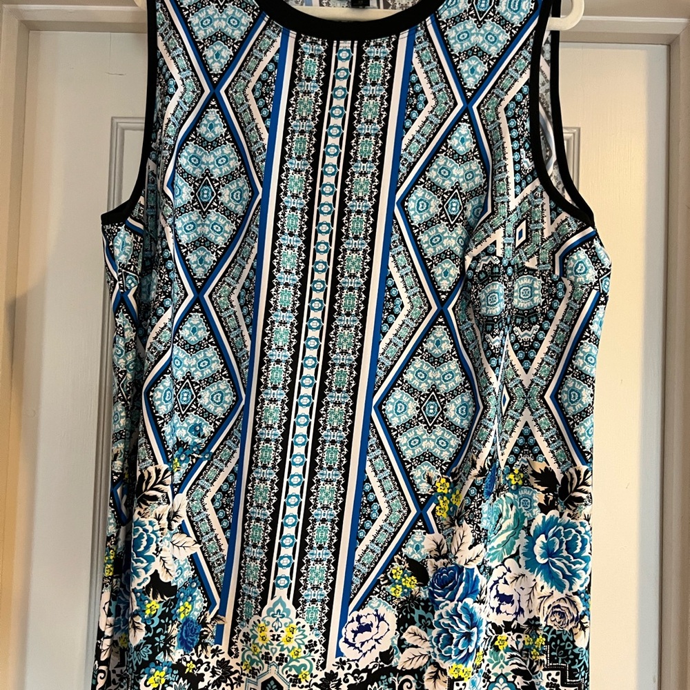 Geometric Floral Sleeveless Top - Blue and Black